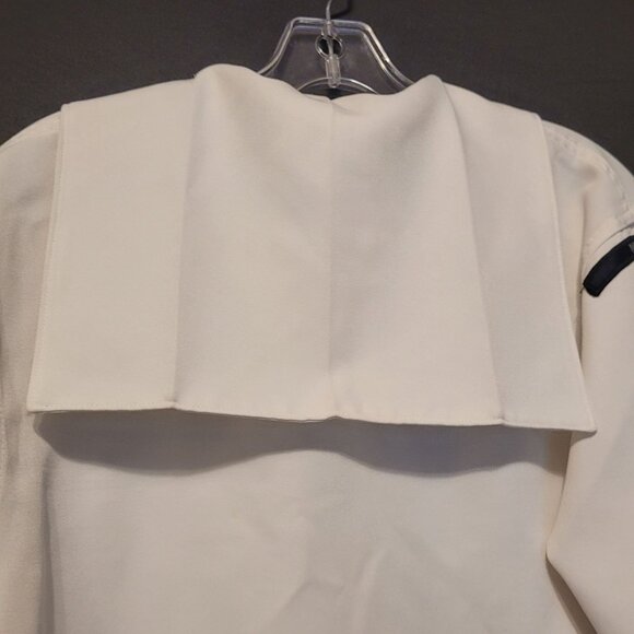 Vintage US Navy Enlisted Dress Jumper Cracker Jack White 42R Patches NMCB 5 - Picture 10 of 11